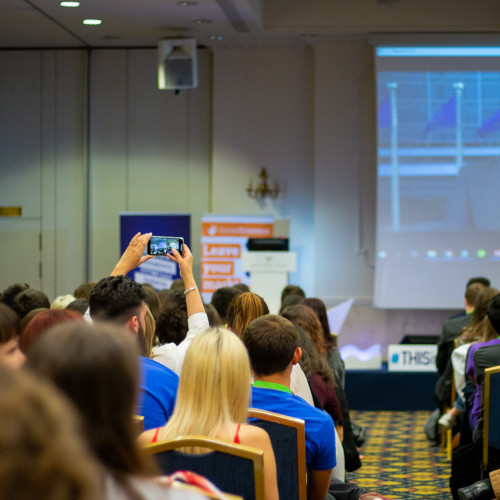 Hybrid conference: Erasmus+ at students’ fingertips (21 September 2021)